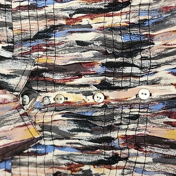 beachlunchlounge sz M beautiful watercolor long sleeve collared  buttons blouse - Picture 6 of 9